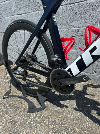 Used Trek Madone SLR 7 AXS Gen 6 2023 2023 Road & Gravel, Red — image 7 of 15