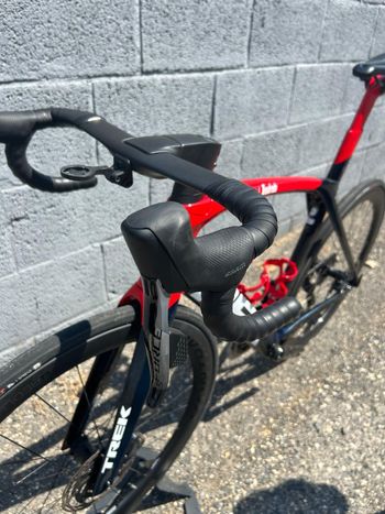 Used Trek Madone SLR 7 AXS Gen 6 2023 2023 Road & Gravel, Red — image 15 of 15