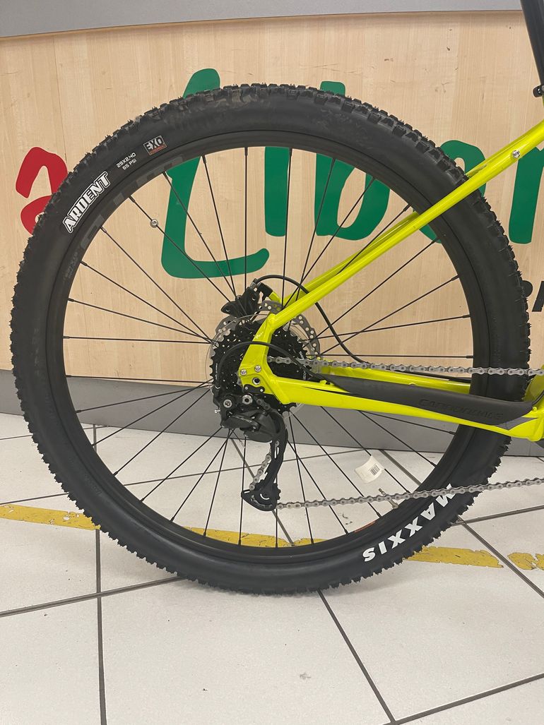 Used Cannondale Trail Neo 4 2022 Mountainbike, Orange — image 5 of 7