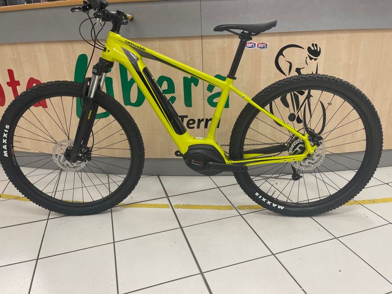 Used Cannondale Trail Neo 4 2022 Mountainbike, Orange — image 2 of 7
