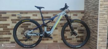 Used Orbea RISE H30 20mph 2024 2024 Mountainbike, Light Gray, 29 — image 2 of 17