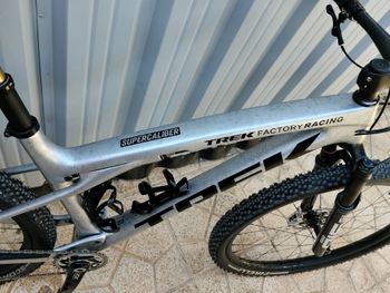Used Trek Supercaliber SLR Gen 2 Frameset 2024 2024 Mountainbike, Light Gray, 29 — image 2 of 4