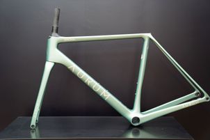 Aurum - Magma Frameset, 2024