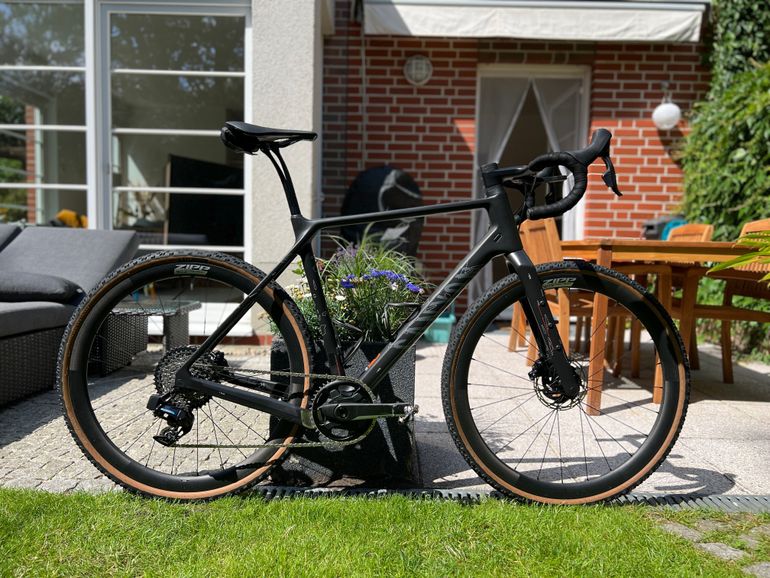 Used Canyon Grizl CF SLX SRAM Force AXS XPLR mit Powermeter 2023 Road & Gravel — image 1 of 12