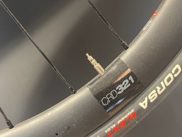 Used BMC Roadmachine 01 FOUR 2024 2024 Road & Gravel, Light Gray — image 2 of 3