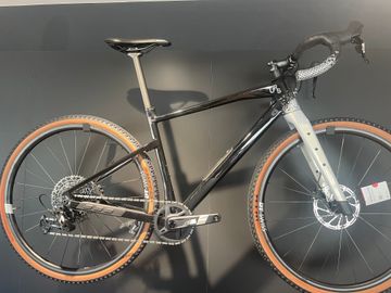 Used BMC URS FOUR 2024 Road & Gravel
