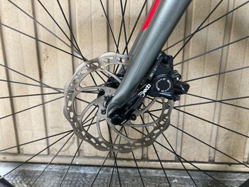 Używany Specialized Sirrus Disc Tiagra 2019 Road & Gravel — zdjęcie 7 z 10
