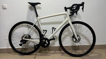 Specialized - Aethos Comp - Shimano 105 Di2 2023, 2023