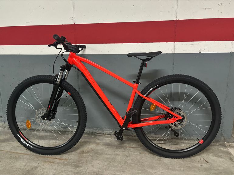 Used ROCKRIDER 500 2024 Mountainbike, Red — image 1 of 5