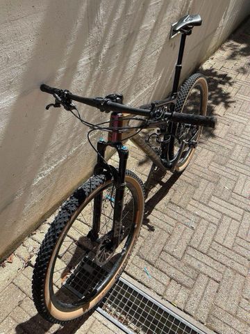 Tweedehands Giant XTC Advanced 29 1 2021 2021 Mountainbike — afbeelding 2 van 20