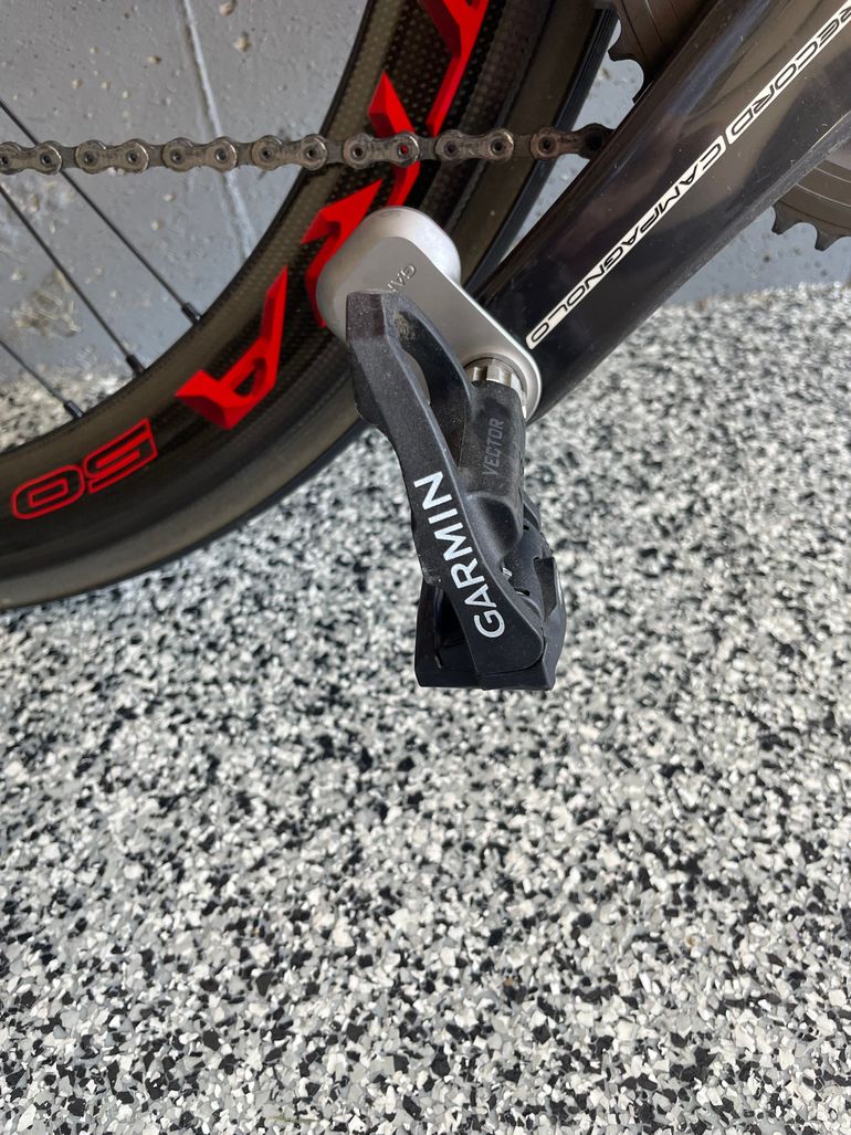 Used Pinarello F10 2017 Road & Gravel, Red — image 9 of 14