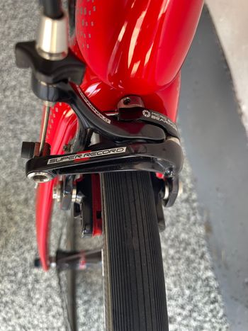 Used Pinarello F10 2017 Road & Gravel, Red — image 8 of 14