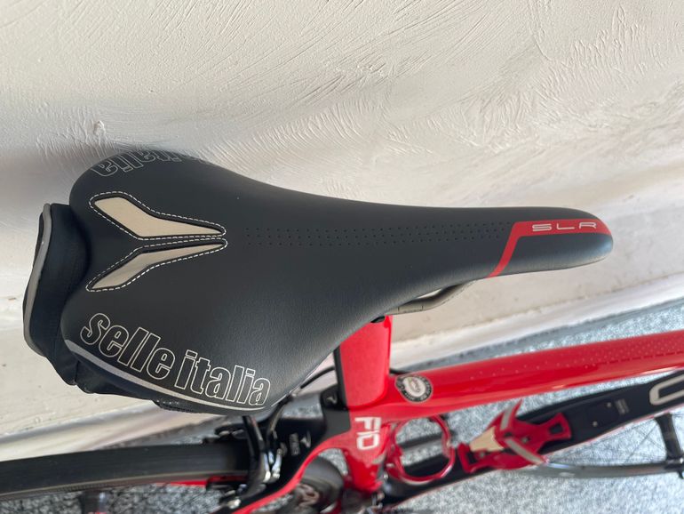 Used Pinarello F10 2017 Road & Gravel, Red — image 13 of 14