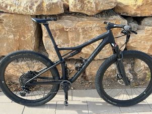 Specialized - Men's Epic Expert 2020, 2020