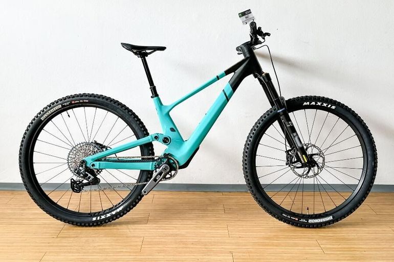 Used Scott Genius ST 910 TR 2024 2024 Mountainbike, Blue, 29 — image 1 of 14