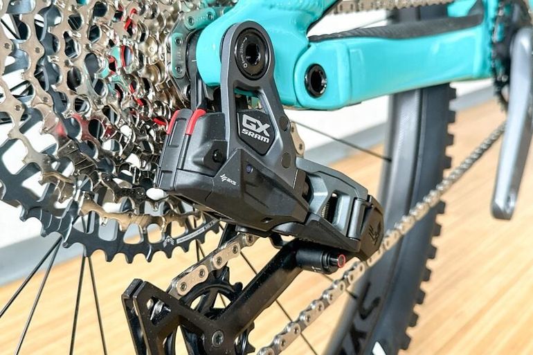 Used Scott Genius ST 910 TR 2024 2024 Mountainbike, Blue, 29 — image 13 of 14