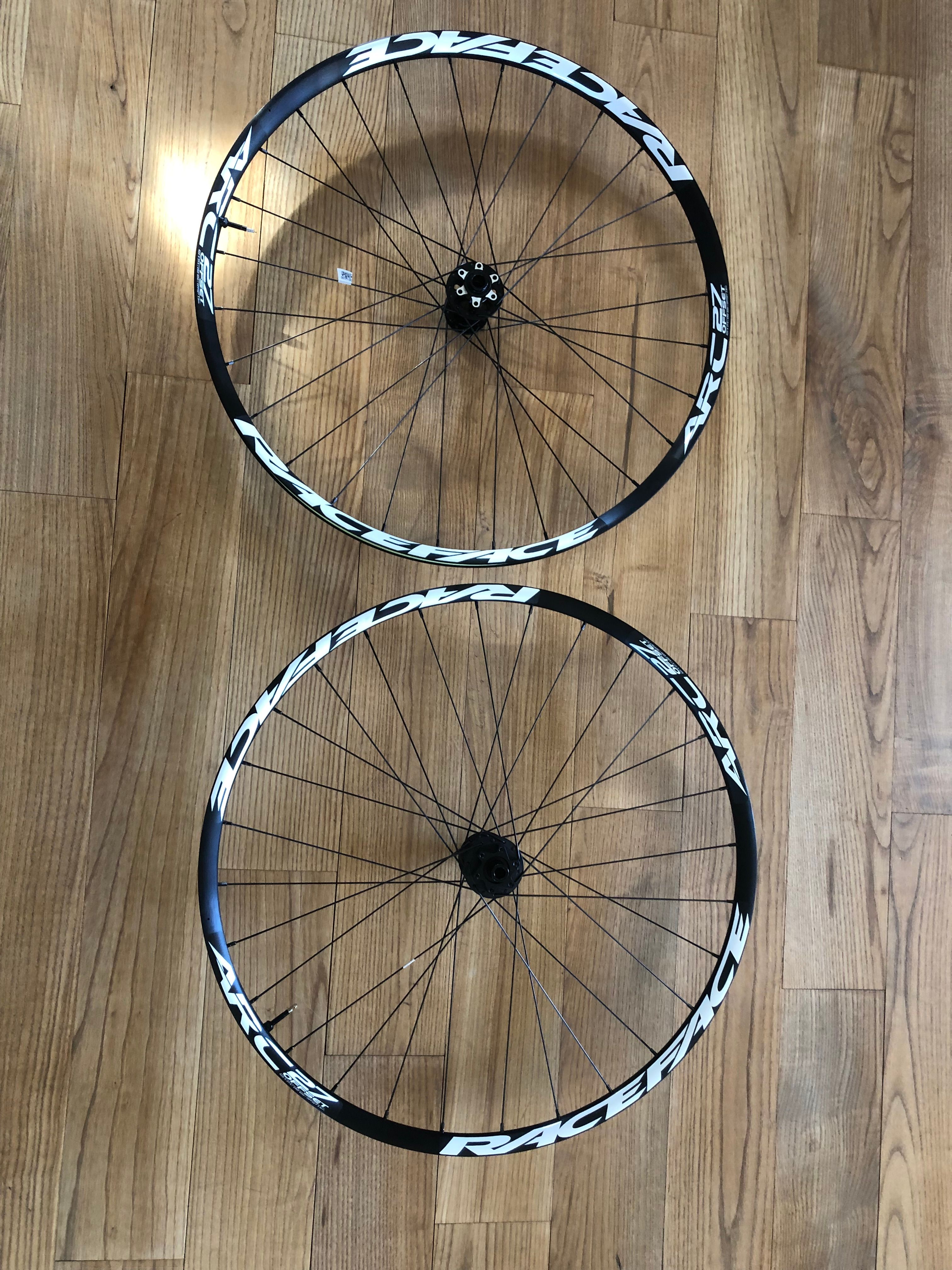 Dt Swiss 370 race face 27 2025