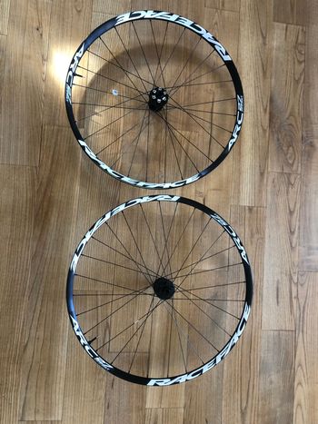 Brugt Dt Swiss 370 race face 27 2025 Wheels