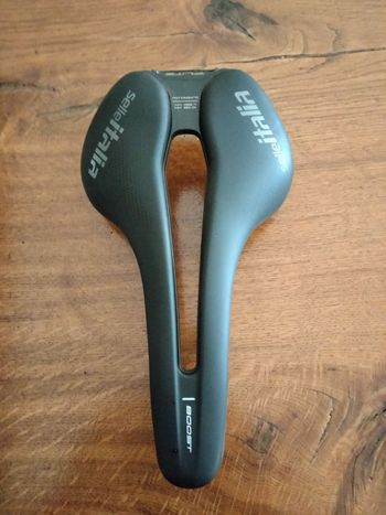 Gebrauchtes Selle Italia Elite boost superflow 2025 Saddles & Seatposts
