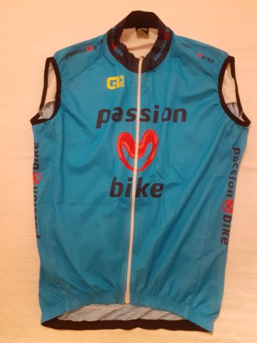 Used Ale cycling Giacca smanicata antivento con parte posteriore forata 2017 Cycling Clothing