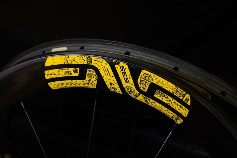 Used Enve SES 4.5 2024 bike — image 2 of 6