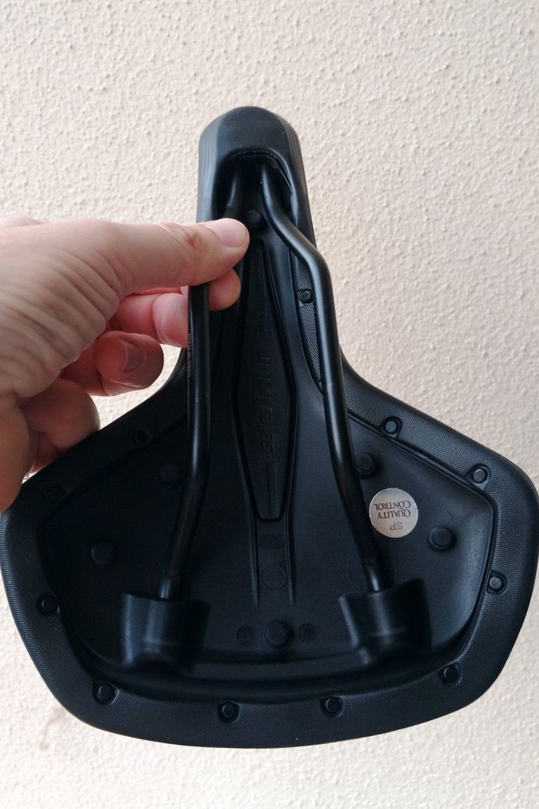 Used Selle Italia GT-1 2025 bike — image 4 of 6