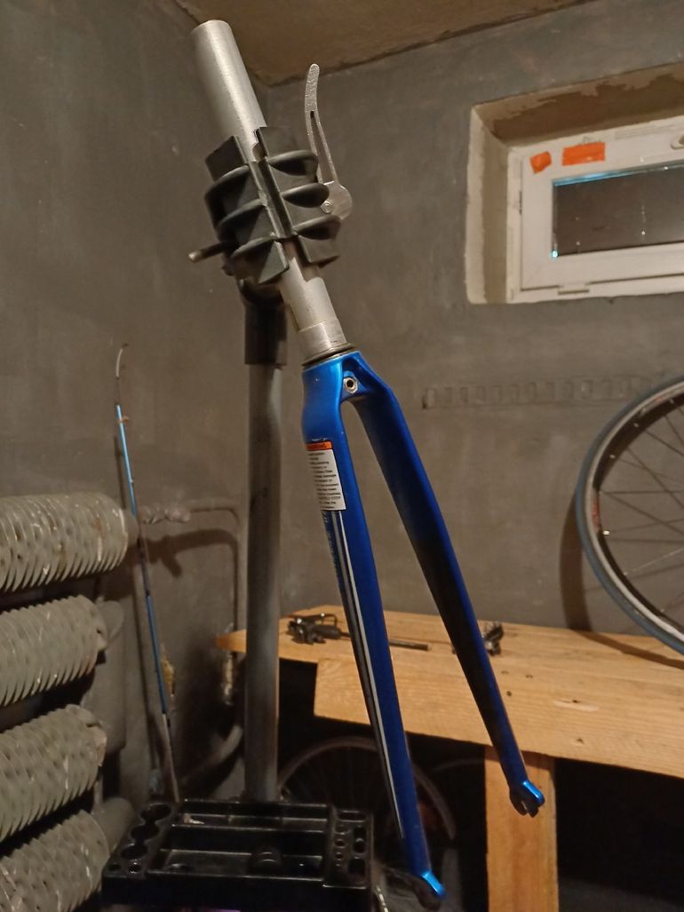 Used Bontrager . bike — image 3 of 3