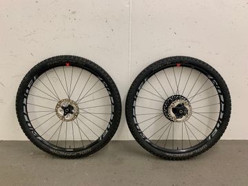 Used Fulcrum Red Zone 700 2021 bike — image 2 of 7