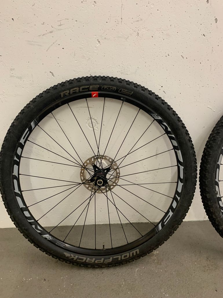 Fulcrum Red Zone 700 2021 bike usato — immagine 4 di 7
