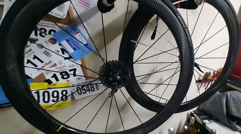 Mavic cosmic pro carbon ust 2021