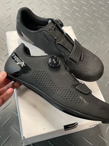 Używany Trek Circuit Road Shoe 2025 Cycling Shoes