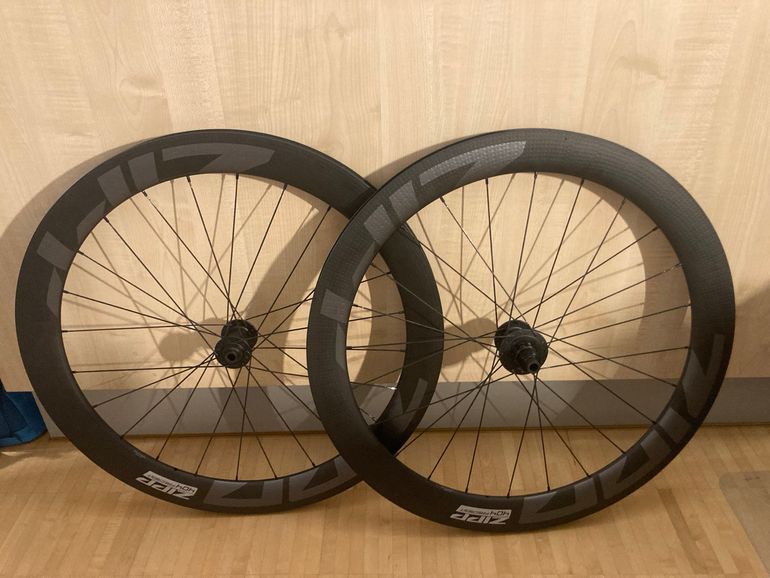 Used Zipp Zipp 404 Firecrest XDR 2024 bike — image 1 of 5