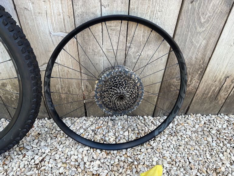 Używany Race Face raceface ar 30 2024 bike — zdjęcie 2 z 4