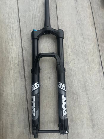 Używany Fox 36 2022 Fork