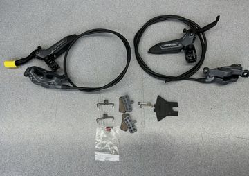 Używany Sram Bronze Level Stealth 4 pistones 2025 Brakes