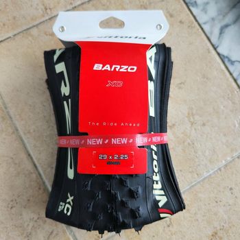 Używany Vittoria Pneu Vittoria Barzo 29x2.25 TLR XC MTB Dobrável Tyres & Tubes