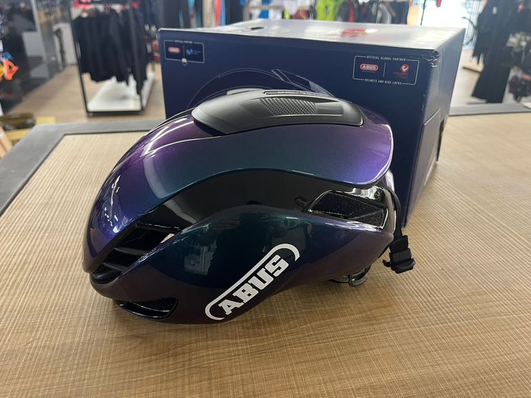 ABUS Gamechanger 2.0 - flip flop purple 2024 bike usato — immagine 2 di 4