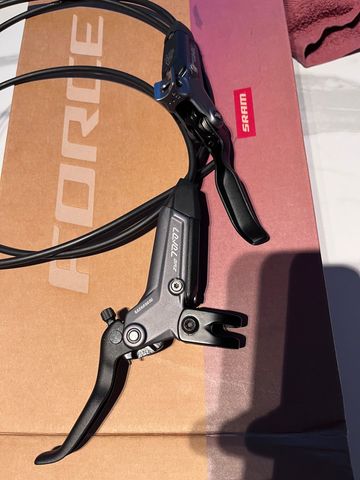 Brugt Sram Level Bronze voor/achter 2024 bike — billede 2 af 3