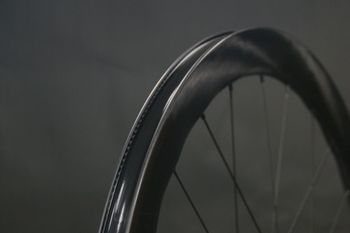 Used Light Bicycle AR465 Flyweight DT SWISS 240 Carbon Laufradsatz 2023 bike — image 6 of 7