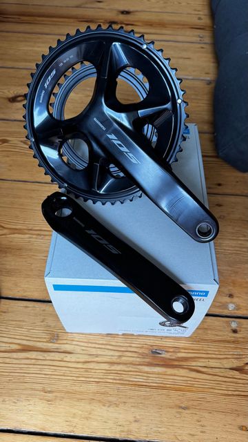 Tweedehands Shimano FC R7100 2025 Drivetrain & Pedals