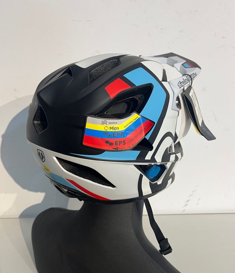 Brugt Mondraker TLD STAGE 2022 bike — billede 4 af 5