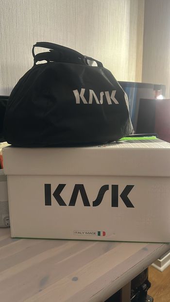 Używany Kask mistral 2025 bike — zdjęcie 4 z 5