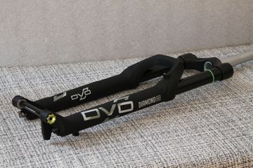 Dvo DIAMOND E3 150mm 2023 bike de segunda mano — imagen 3 de 13