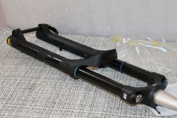 Brugt Sr Suntour DUROLUX 38 2023 bike — billede 10 af 20