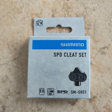Tweedehands Shimano Conjunto Cleats Shimano SM-SH51 SPD com porca de fixação Drivetrain & Pedals