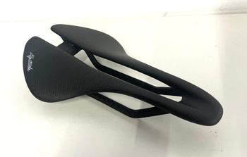 Alpitude GARDENA CARBONO 2023 Saddles & Seatposts usato