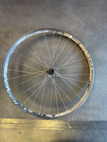 Used Roval Traverse 2025 Wheels