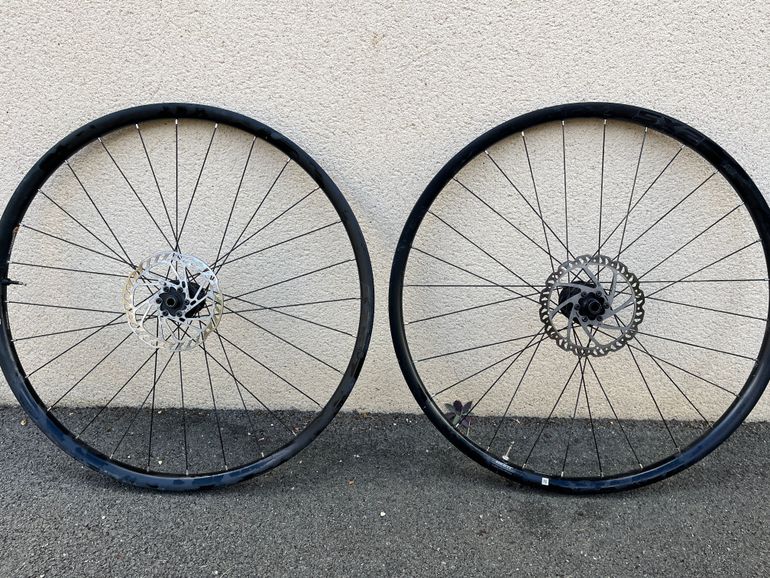 Used Giant GIANT SX2 disc gravel tubless 2023 bike — image 1 of 6