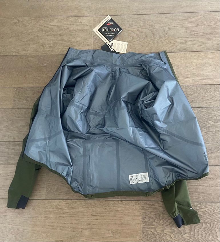Brugt Gorewear spinshift gtx 2025 bike — billede 2 af 3