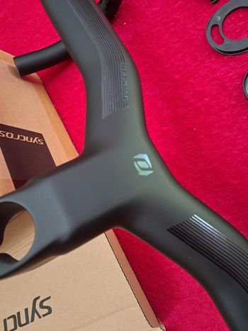 Syncros manillar Creston IC SL 2025 Cockpit usato